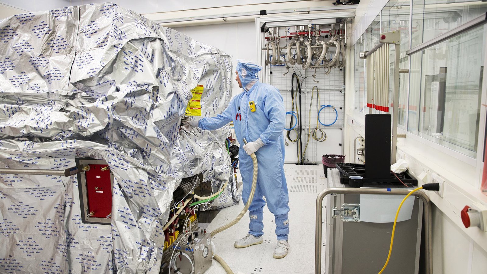 Analist: Çin'in EUV teknolojisi ASML'nin 2004'teki seviyesinde
