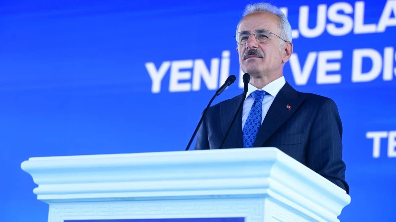 Türkiye, SHT-SAF talimatıyla havacılıkta 2030'a kadar %5 emisyon azaltım hedefi koydu