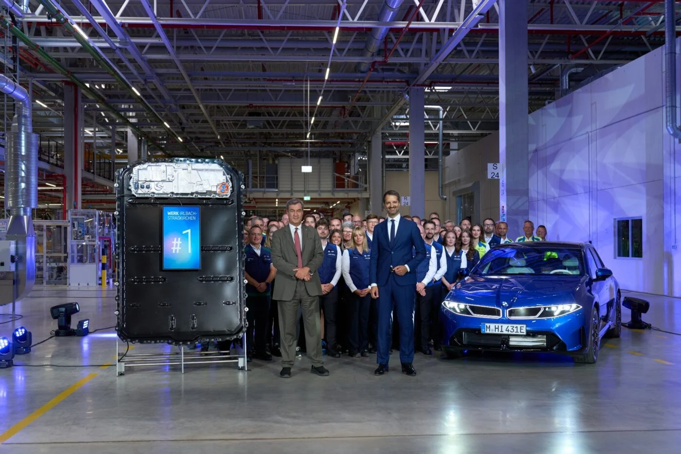 BMW, Irlbach-Straßkirchen'de Gen6 batarya seri üretimine başladı